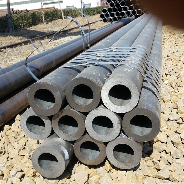 比如厚壁15CrMoG无缝钢管